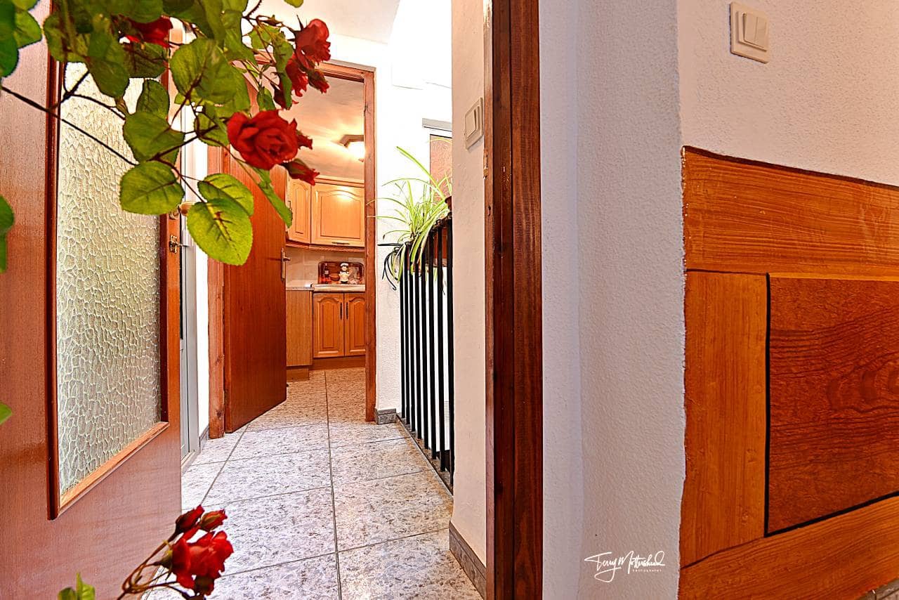 4 slaapkamer Huis te koop in Alhama de Granada met garage - € 89.950 (Ref: 9816303)