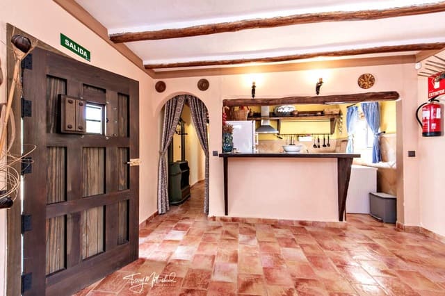 5 sovrum Finca/Hus på landet till salu i Riofrío, Loja med pool garage - 299 000 € (Ref: 9836704)