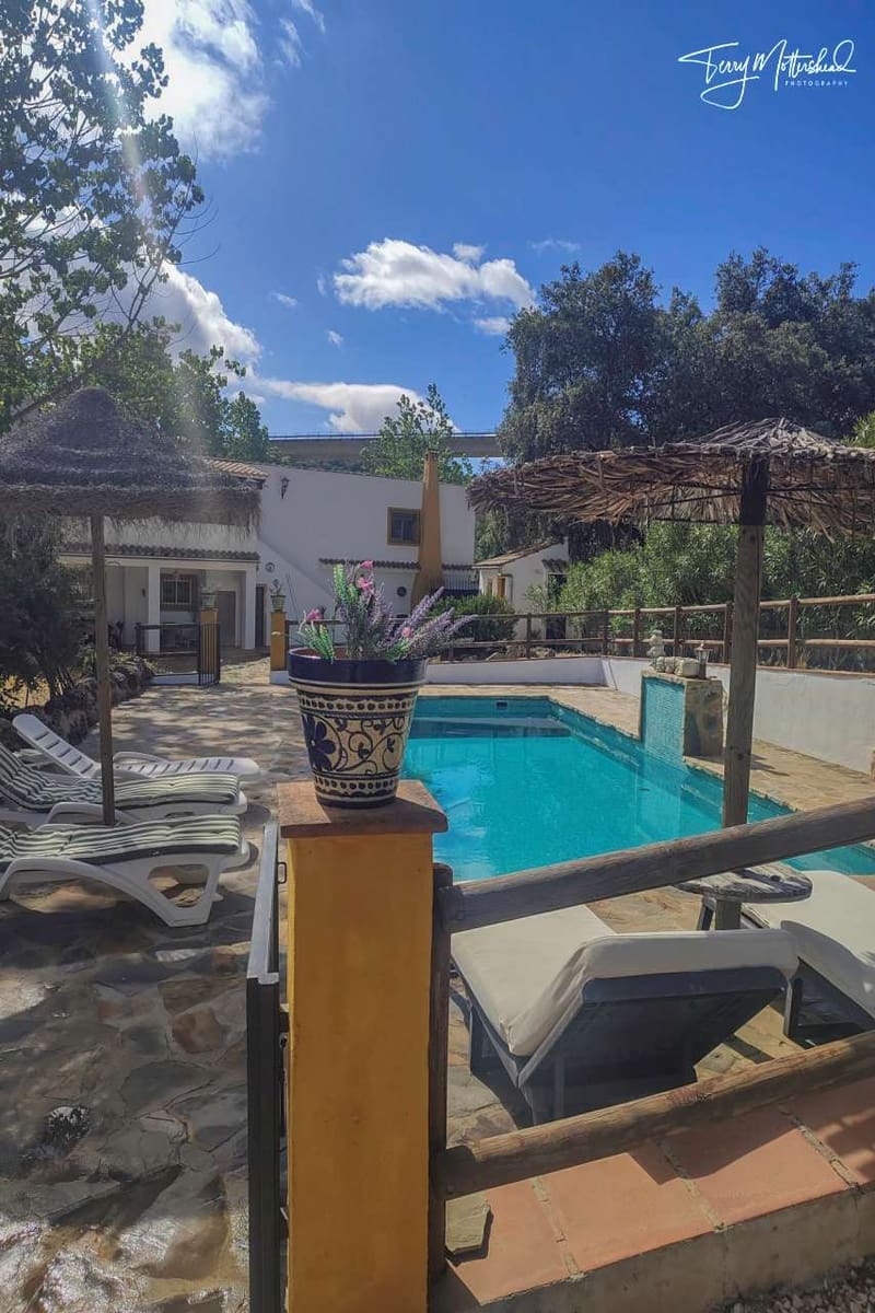 5 sovrum Finca/Hus på landet till salu i Riofrio med pool garage - 299 000 € (Ref: 9836704)