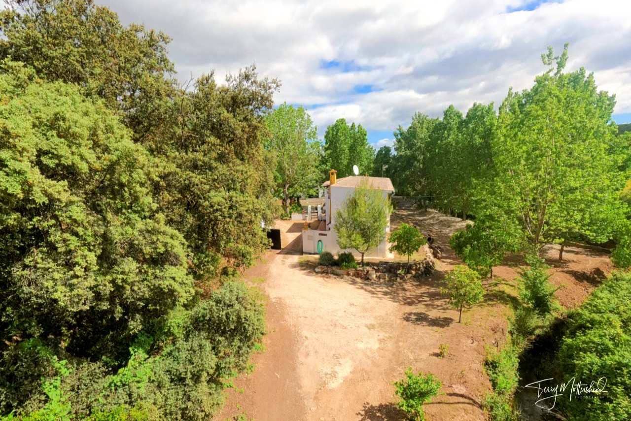 5 sovrum Finca/Hus på landet till salu i Riofrio med pool garage - 299 000 € (Ref: 9836704)
