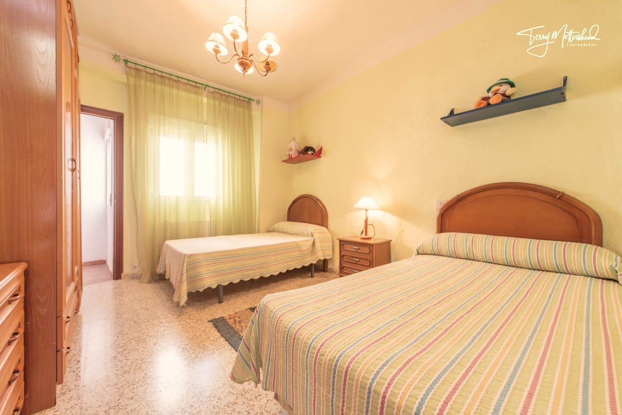 3 soveværelse Byhus til salg i Alhama de Granada - € 145.000 (Ref: 9936751)