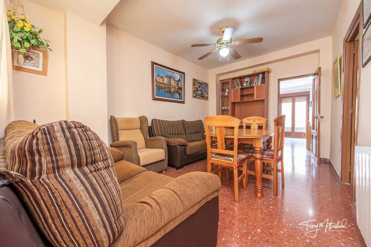 3 soveværelse Byhus til salg i Alhama de Granada - € 145.000 (Ref: 9936751)