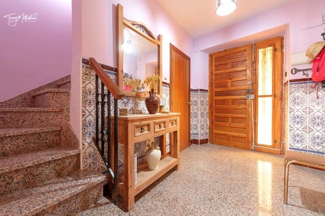 3 soveværelse Byhus til salg i Alhama de Granada - € 145.000 (Ref: 9936751)