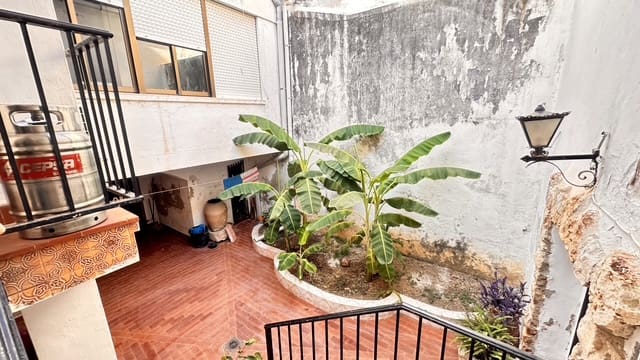 7 slaapkamer Huis te koop in Denia met garage - € 945.000 (Ref: 10009992)
