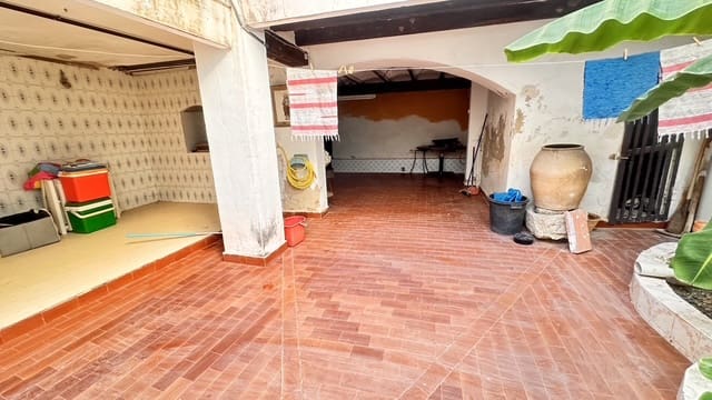7 slaapkamer Huis te koop in Denia met garage - € 945.000 (Ref: 10009992)