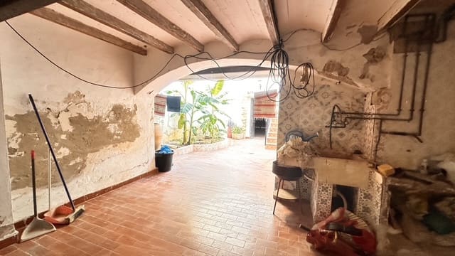 7 slaapkamer Huis te koop in Denia met garage - € 945.000 (Ref: 10009992)