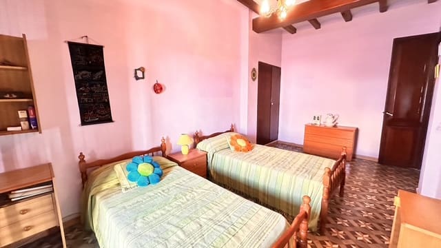 7 slaapkamer Huis te koop in Denia met garage - € 945.000 (Ref: 10009992)