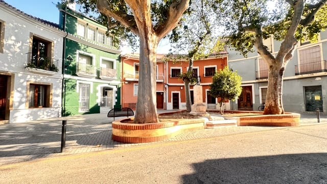 7 slaapkamer Huis te koop in Denia met garage - € 945.000 (Ref: 10009992)