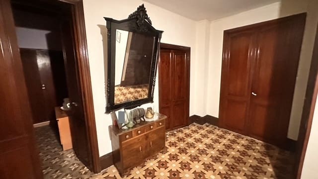 Casa de 7 habitaciones en Centro Urbano, Dénia en venta con garaje - 945.000 € (Ref: 10009992)