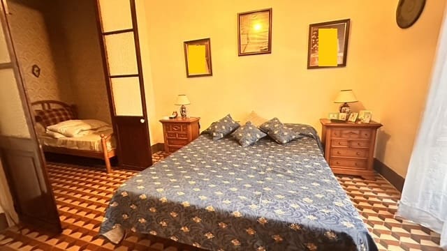 Casa de 7 habitaciones en Centro Urbano, Dénia en venta con garaje - 945.000 € (Ref: 10009992)
