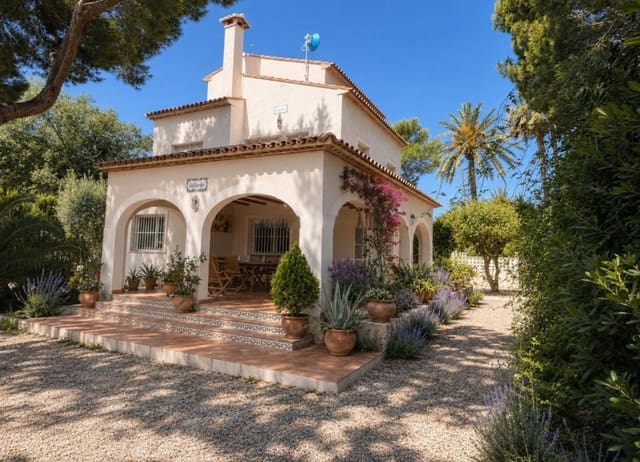 3 soverom Villa til salgs i Las Rotas / Les Rotes, Dénia med svømmebasseng garasje - € 1 200 000 (Ref: 10009993)