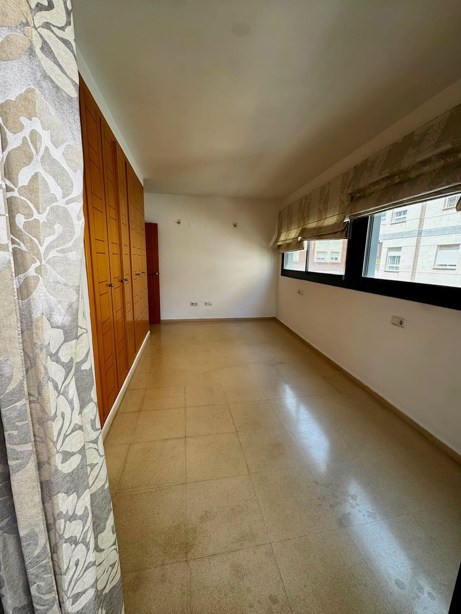 3 chambre Appartement à vendre à Denia - 273 000 € (Ref: 10009995)