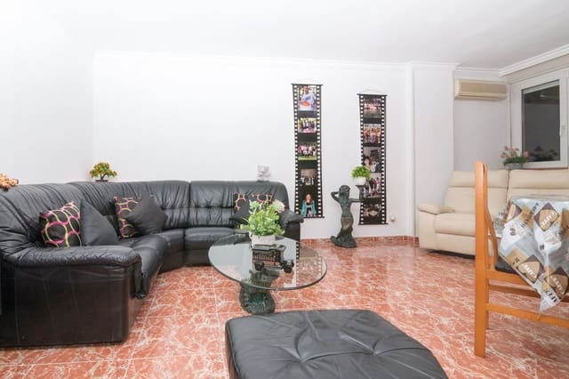2 bedroom Flat for sale in Centro Urbano, Dénia - € 181,000 (Ref: 10009997)