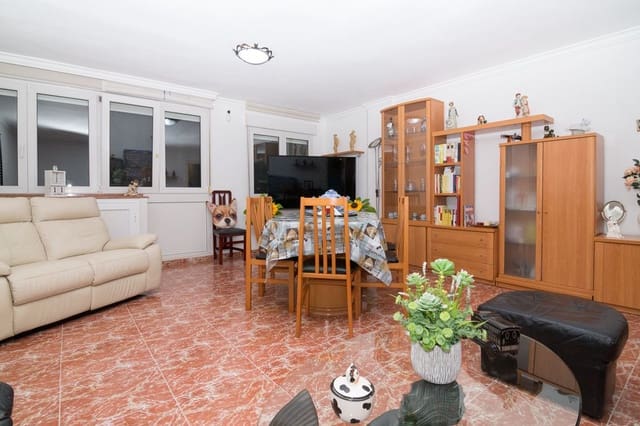 2 bedroom Flat for sale in Centro Urbano, Dénia - € 181,000 (Ref: 10009997)