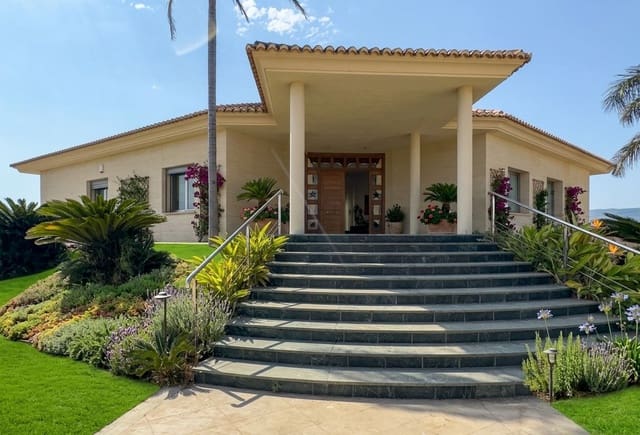4 soveværelse Villa til salg i El Vergel / Verger med swimmingpool garage - € 795.000 (Ref: 10009998)