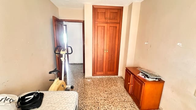 3 slaapkamer Flat te koop in Centro Urbano, Dénia - € 235.000 (Ref: 10010000)
