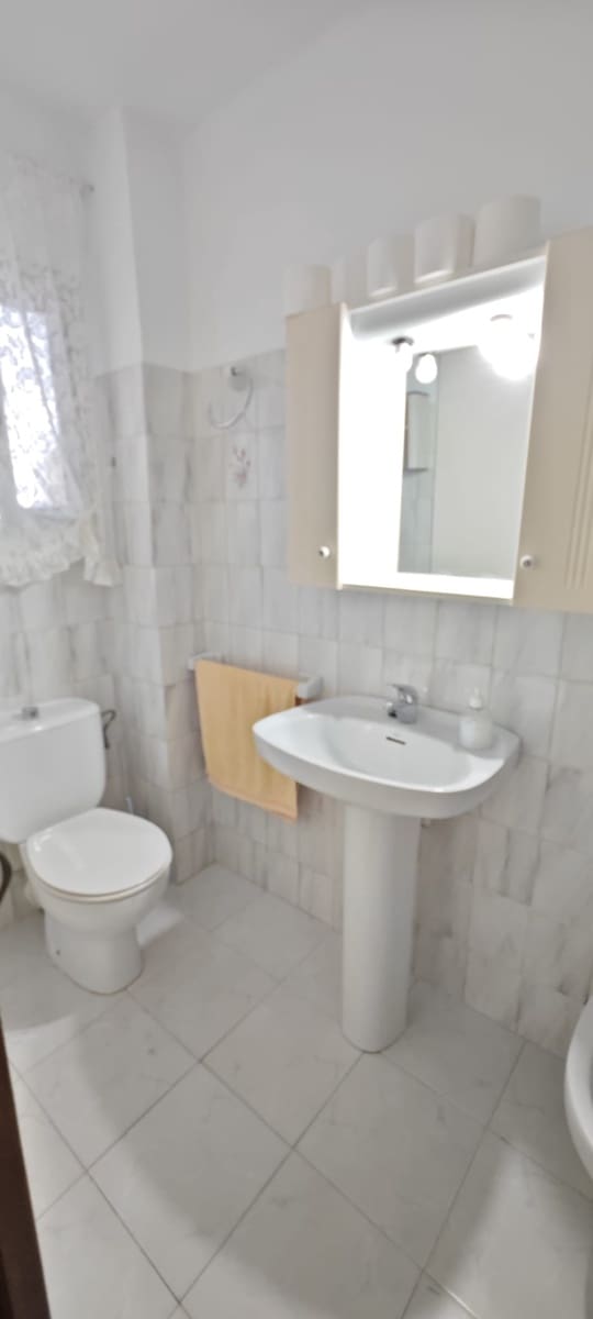 Piso de 3 habitaciones en Dénia en venta - 182.000 € (Ref: 10010008)