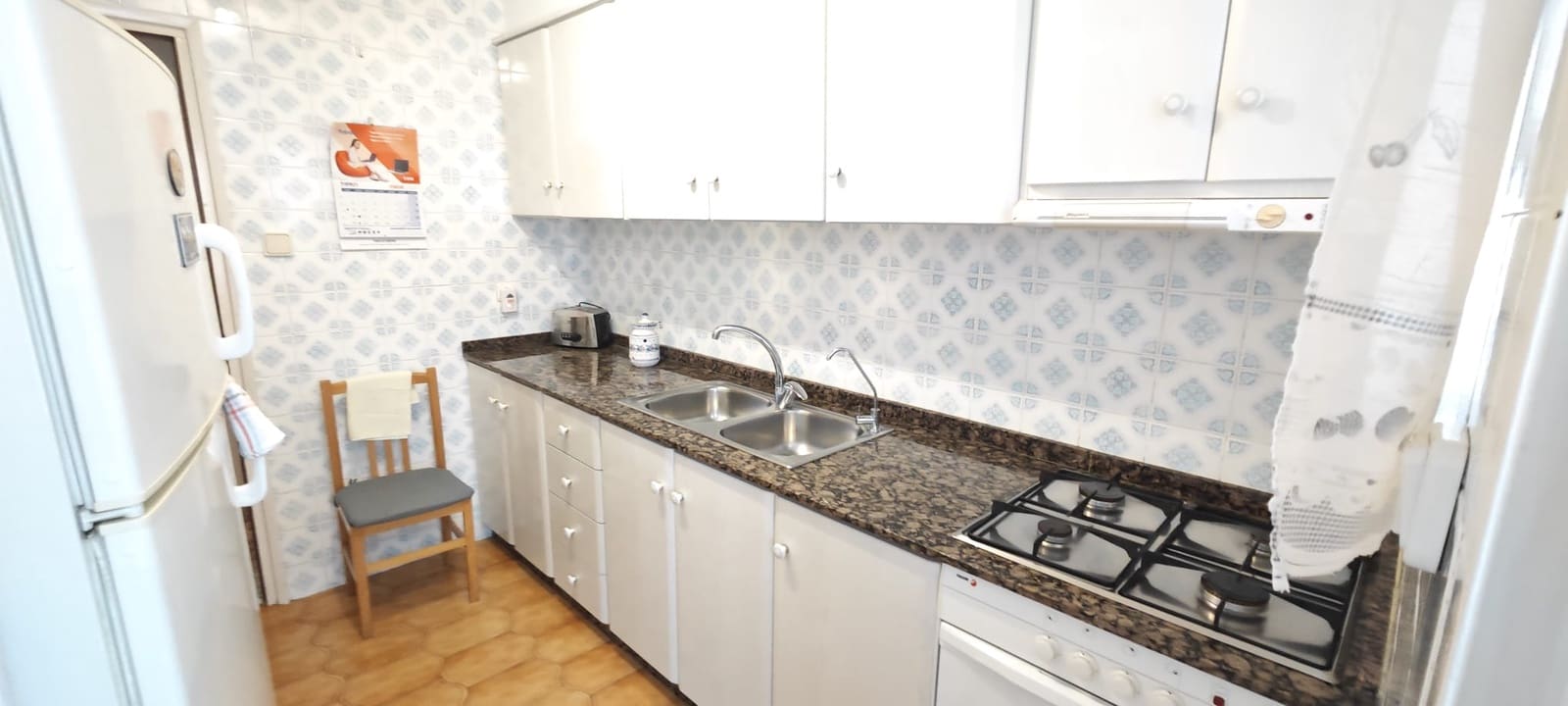 Piso de 3 habitaciones en Dénia en venta - 182.000 € (Ref: 10010008)
