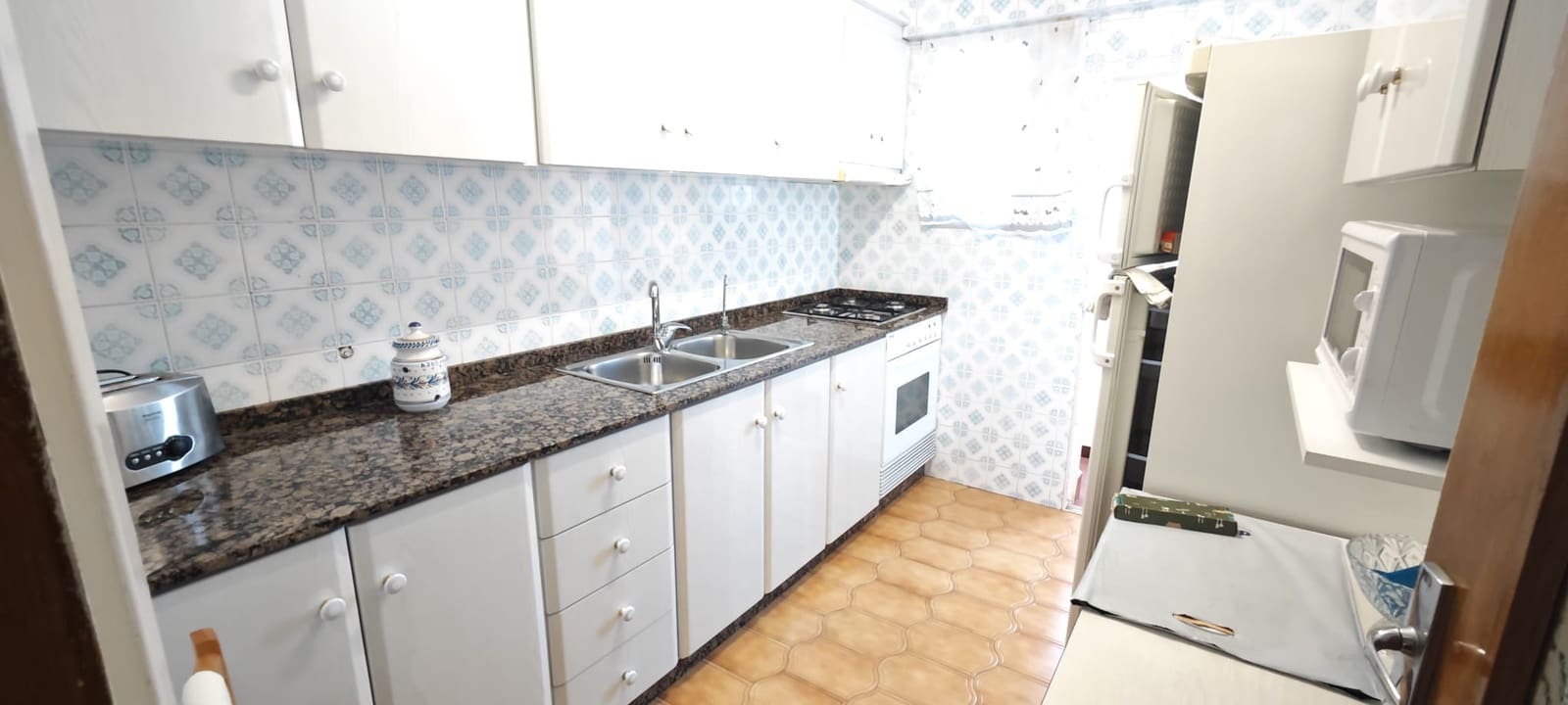Piso de 3 habitaciones en Dénia en venta - 182.000 € (Ref: 10010008)