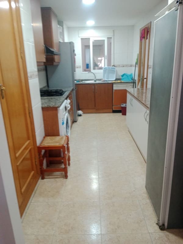 Piso de 3 habitaciones en Dénia en venta - 241.000 € (Ref: 10010009)