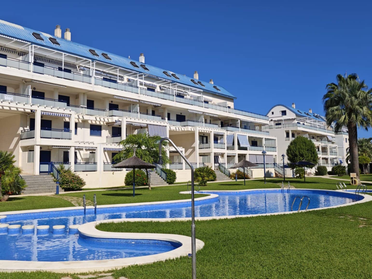 3 soverom Penthouse til salgs i Denia med svømmebasseng garasje - € 485 000 (Ref: 10010010)