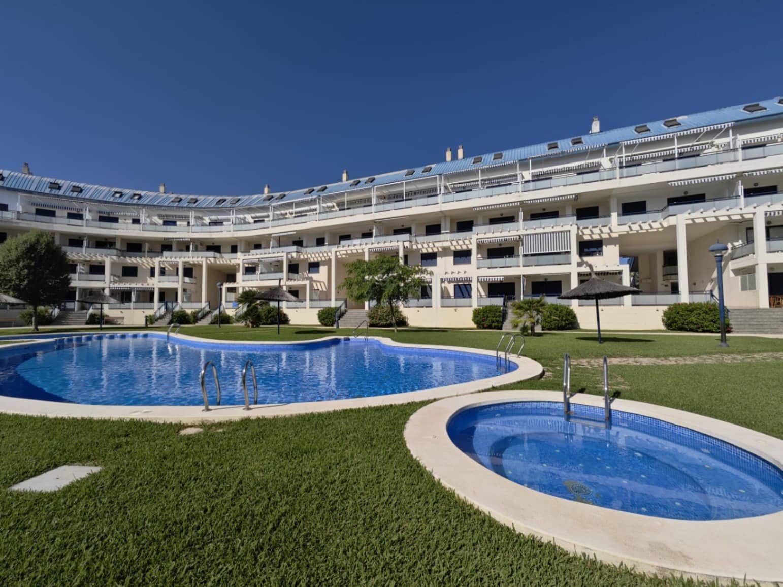 3 soverom Penthouse til salgs i Denia med svømmebasseng garasje - € 485 000 (Ref: 10010010)
