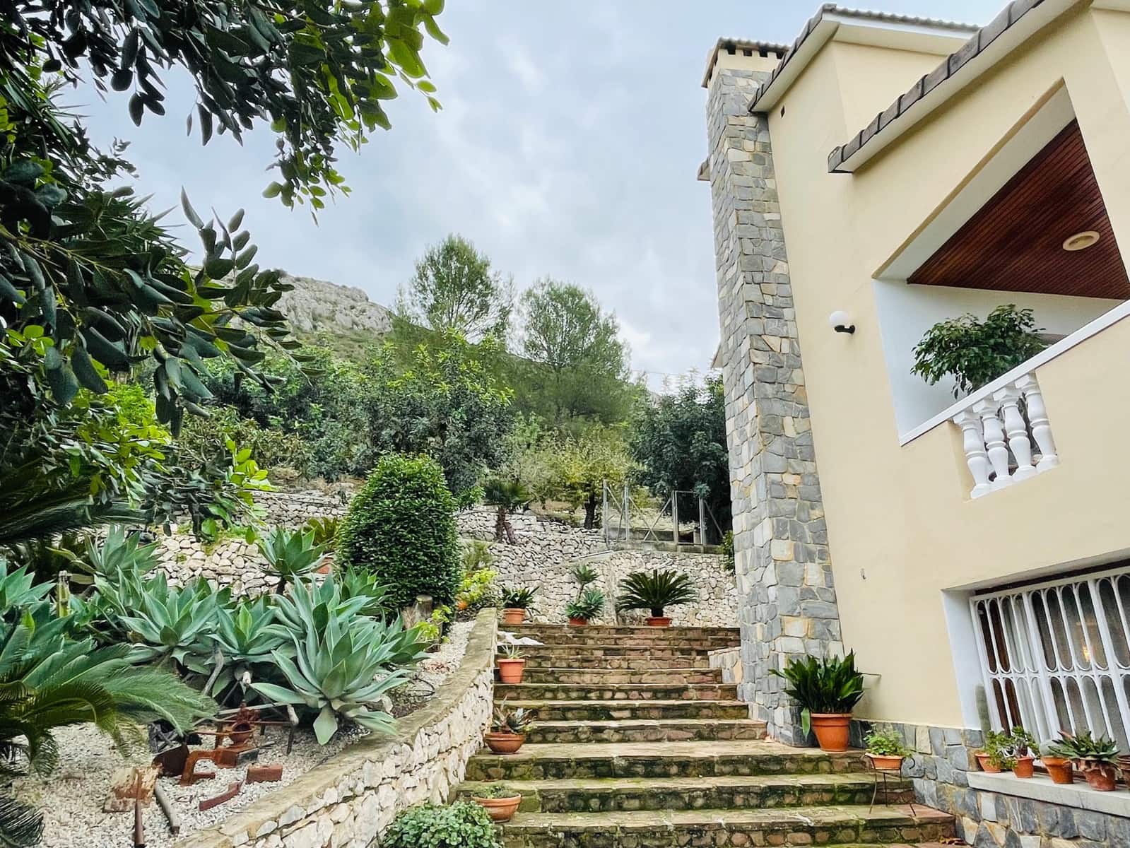 5 bedroom Finca/Country House for sale in Pedreguer with garage - € 580,000 (Ref: 10010012)