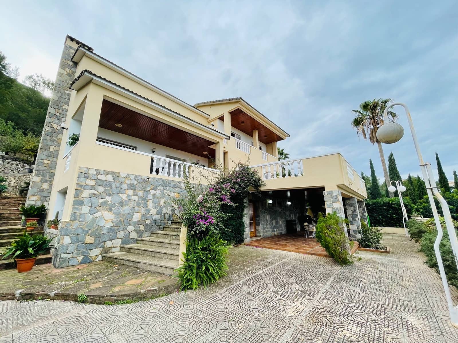 5 bedroom Finca/Country House for sale in Pedreguer with garage - € 580,000 (Ref: 10010012)