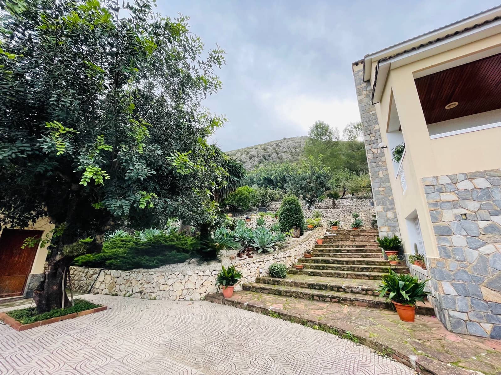 5 bedroom Finca/Country House for sale in Pedreguer with garage - € 580,000 (Ref: 10010012)