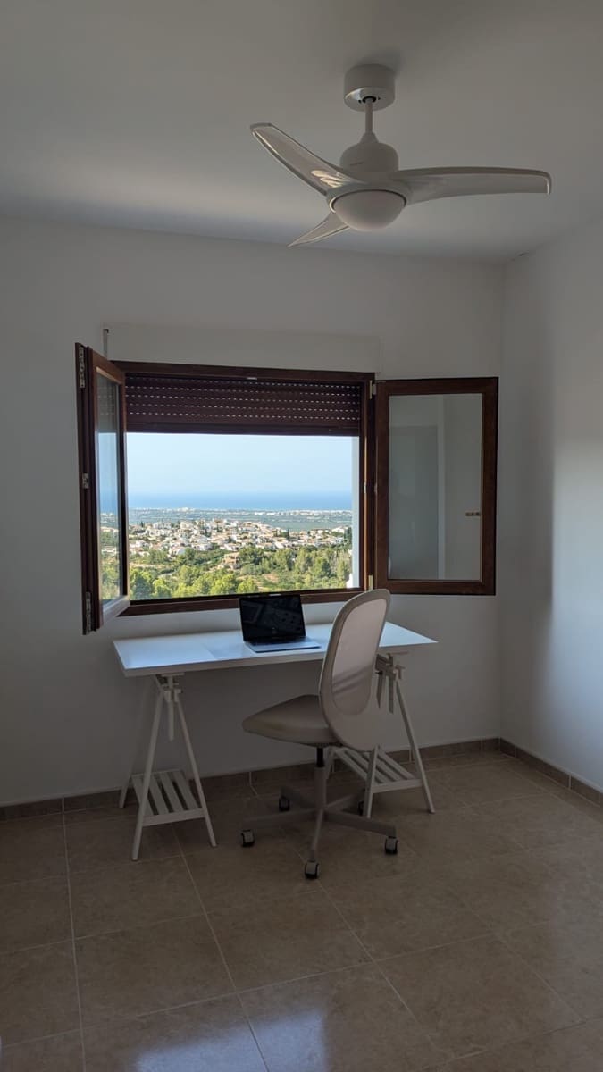 3 bedroom Townhouse for sale in Rafol de Almunia with pool garage - € 234,300 (Ref: 10010017)
