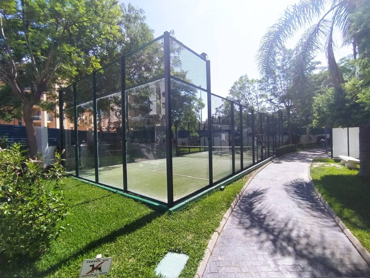 Apartamento de 2 habitaciones en Dénia en venta con piscina - 370.000 € (Ref: 10010019)