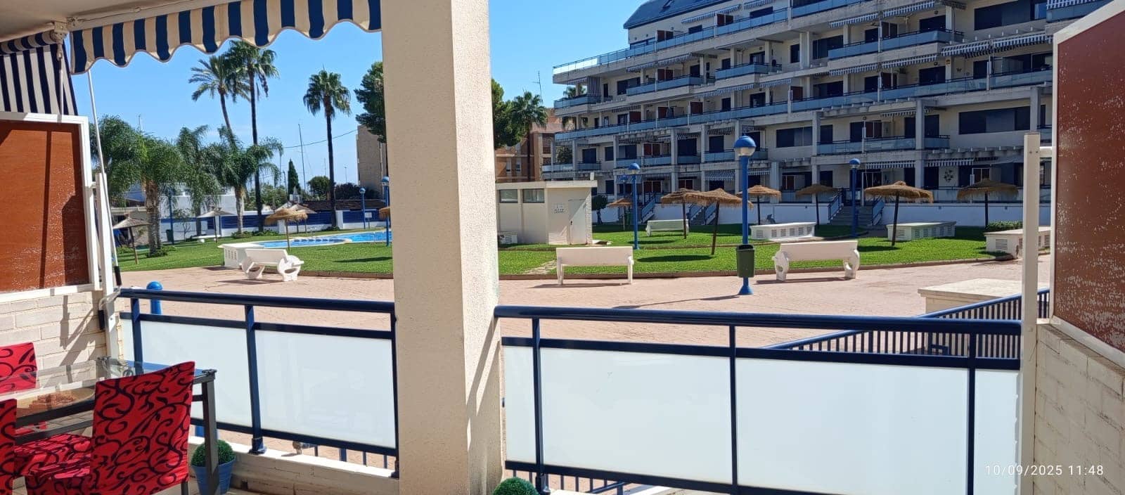 Apartamento de 2 habitaciones en Dénia en venta con piscina - 370.000 € (Ref: 10010019)
