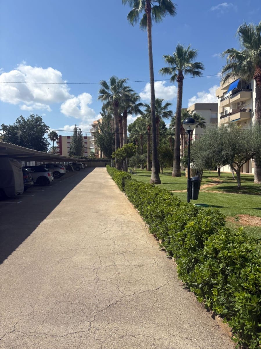 4 bedroom Beach Apartment for sale in Denia with garage - € 339,000 (Ref: 10010022)