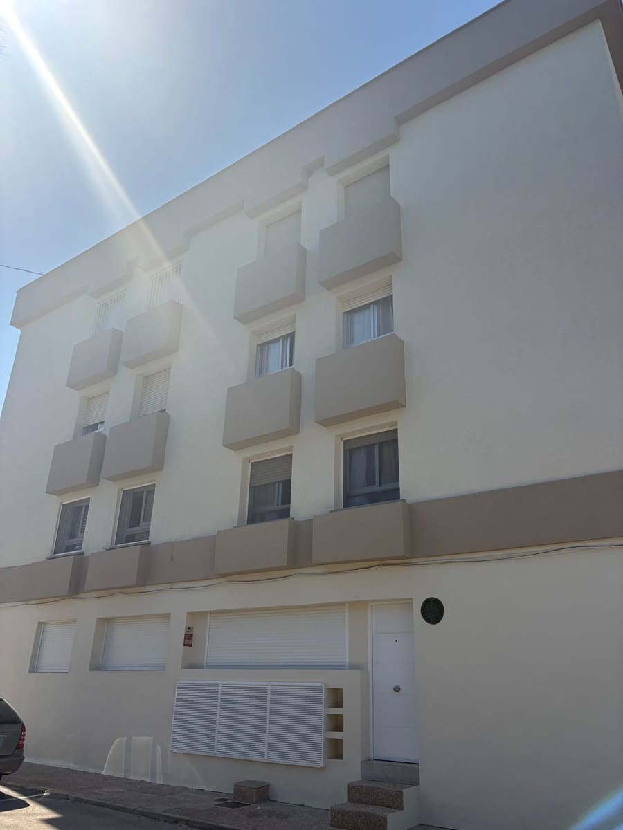 4 bedroom Beach Apartment for sale in Denia with garage - € 339,000 (Ref: 10010022)
