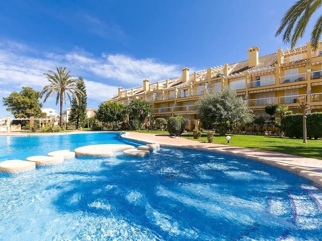 7 bedroom Beach Apartment for sale in El Puerto, Dénia with pool - € 750,000 (Ref: 10010023)
