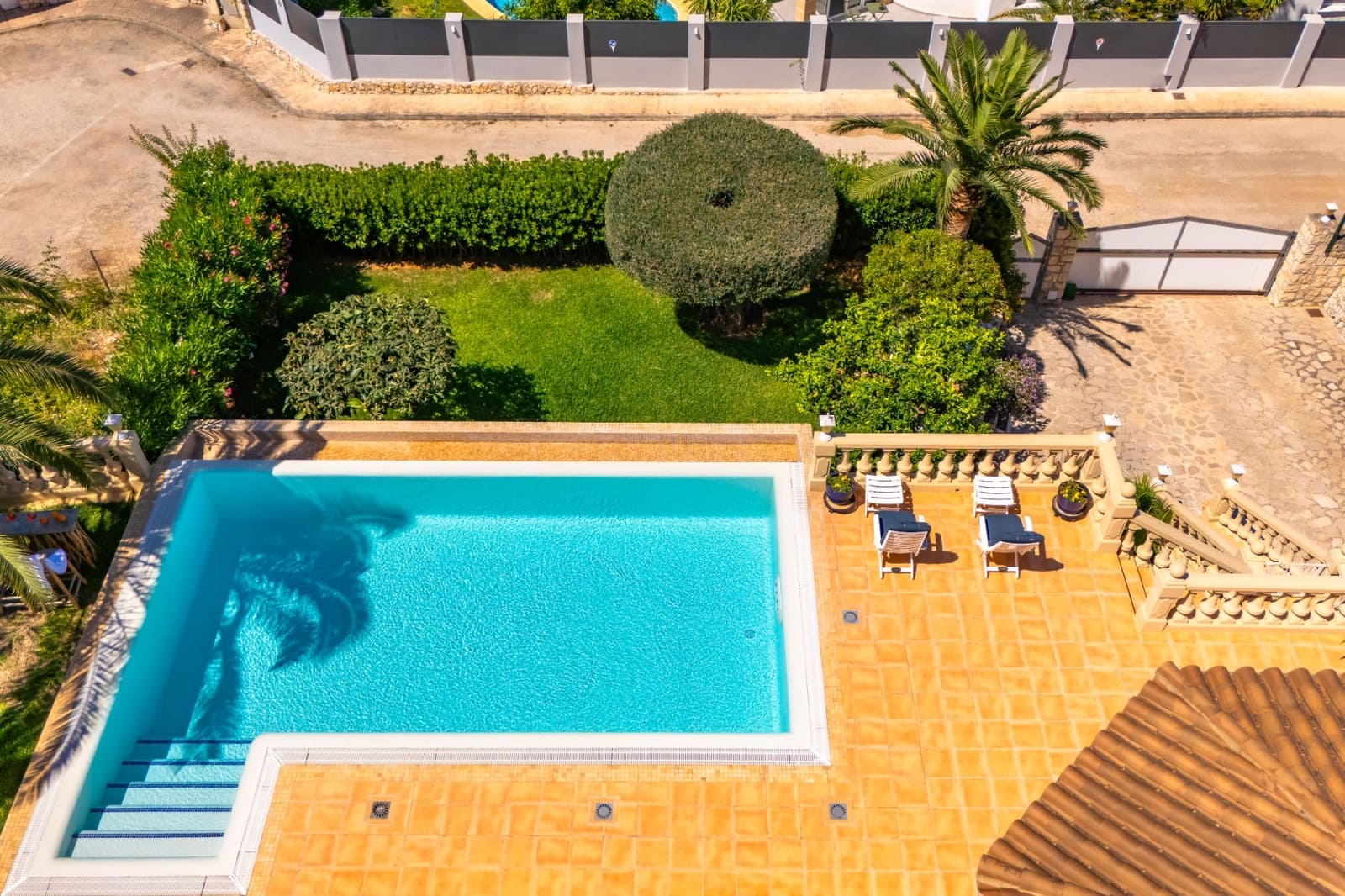 3 slaapkamer Villa te koop in Denia met zwembad garage - € 990.000 (Ref: 10098957)