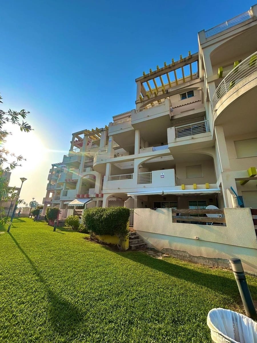 2 sovrum Lägenhet till salu i Denia med pool - 344 600 € (Ref: 10098959)