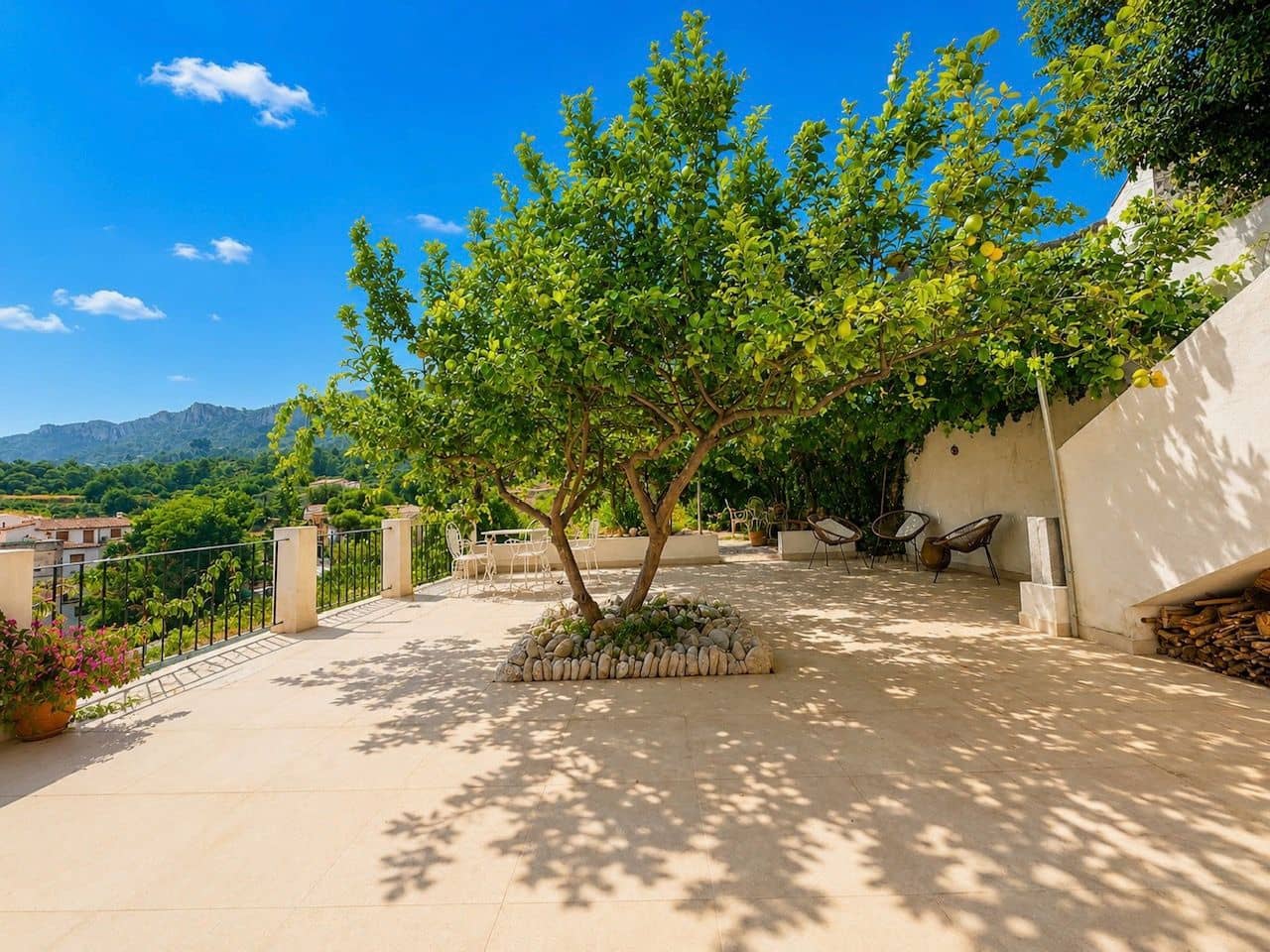 4 bedroom Villa for sale in Vall de Gallinera - € 495,000 (Ref: 10098961)