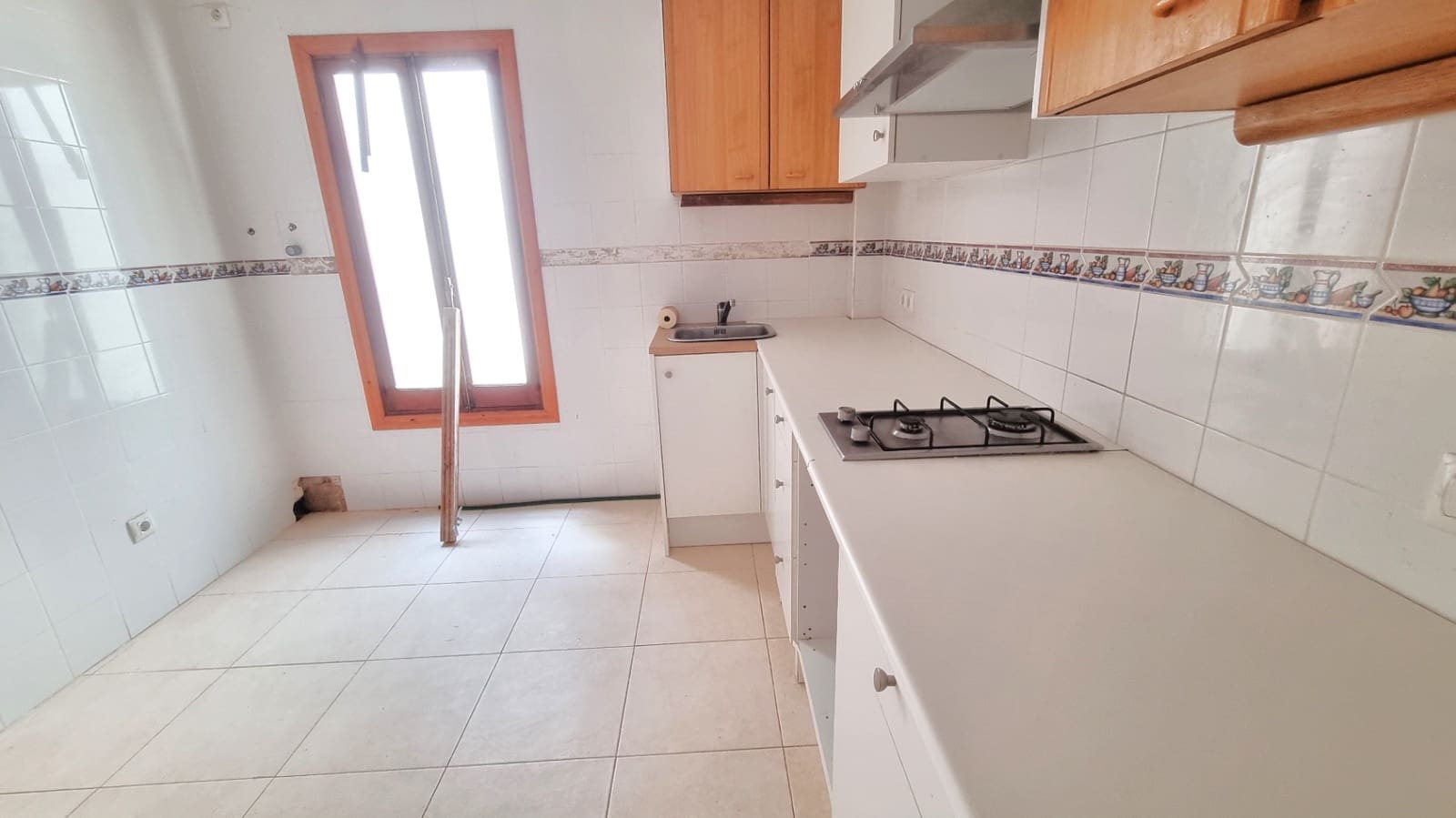 5 bedroom Flat for sale in Ondara - € 199,000 (Ref: 10098963)