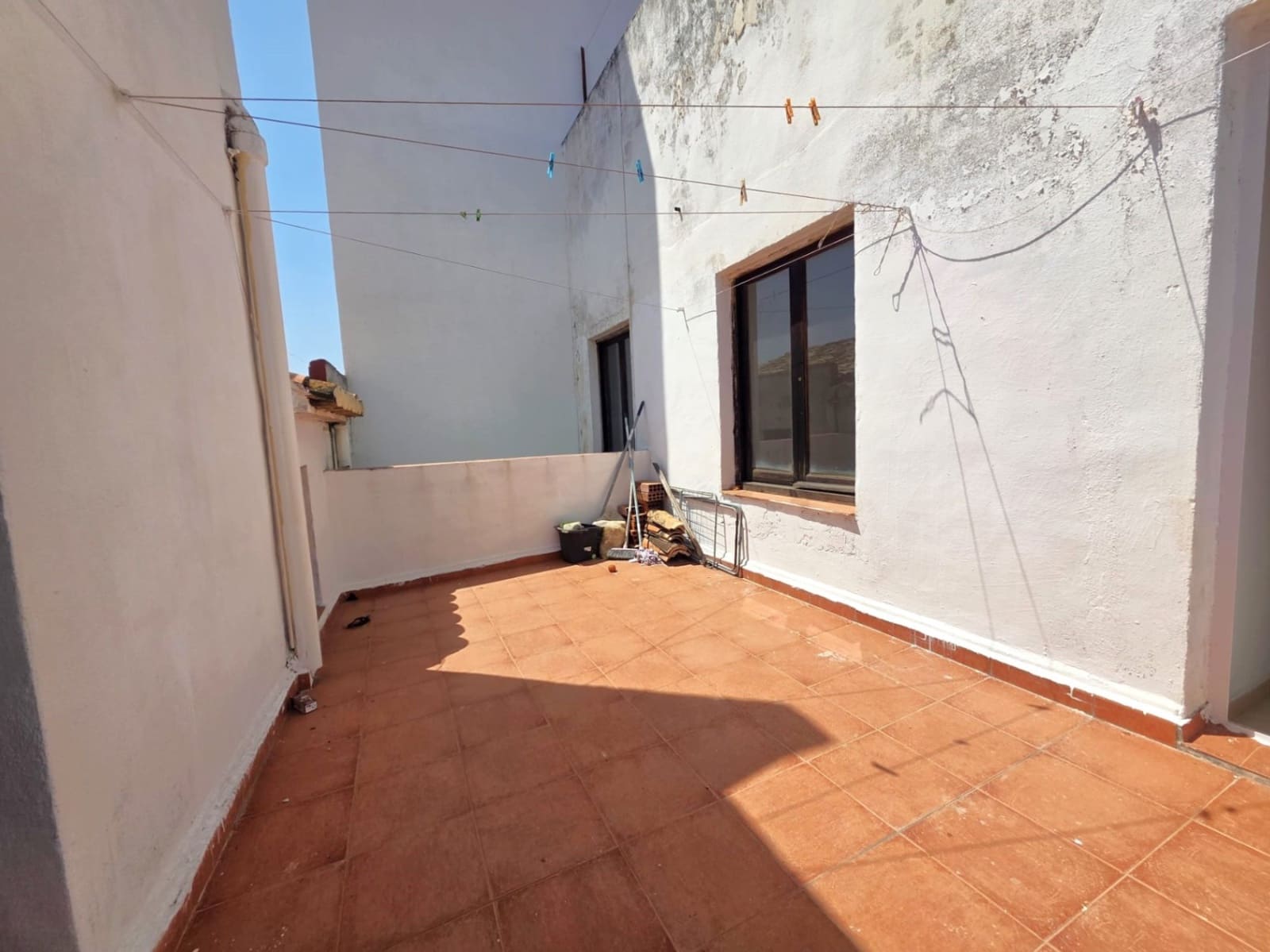 5 bedroom Flat for sale in Ondara - € 199,000 (Ref: 10098963)