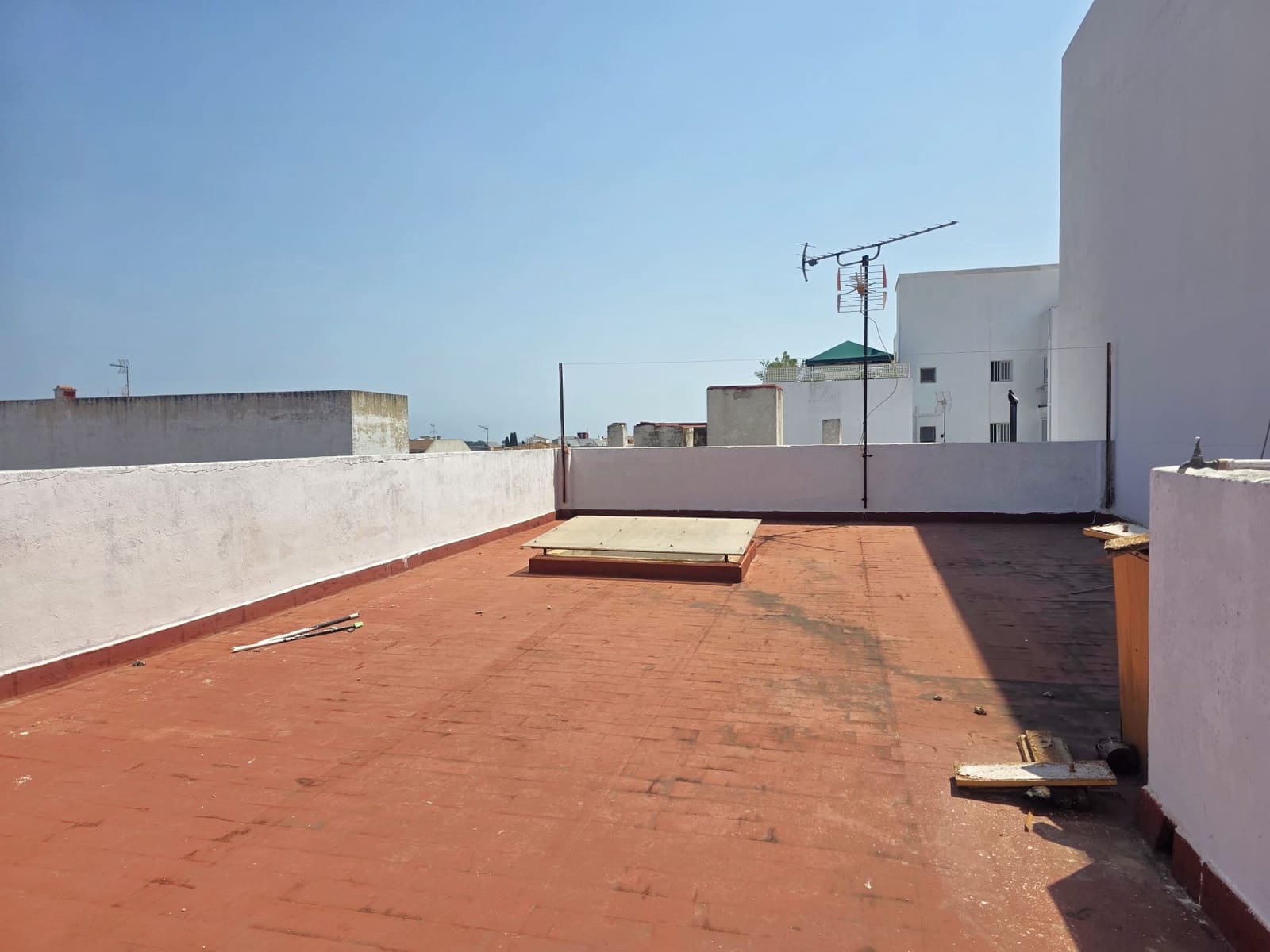 5 bedroom Flat for sale in Ondara - € 199,000 (Ref: 10098963)