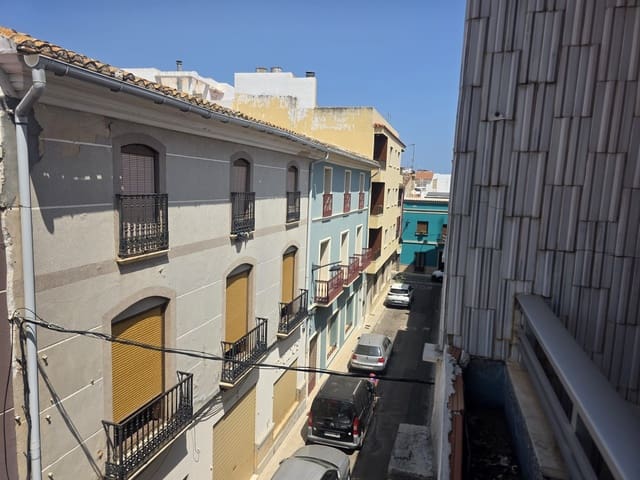 5 bedroom Flat for sale in Ondara - € 199,000 (Ref: 10098963)
