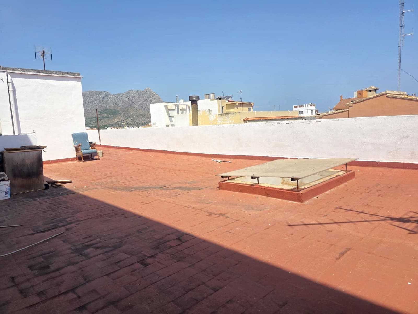 5 bedroom Flat for sale in Ondara - € 199,000 (Ref: 10098963)