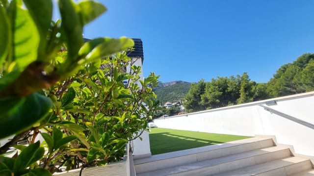 3 quarto Apartamento para venda em Dénia com piscina garagem - 430 000 € (Ref: 10098972)