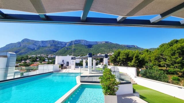 3 quarto Apartamento para venda em Dénia com piscina garagem - 430 000 € (Ref: 10098972)