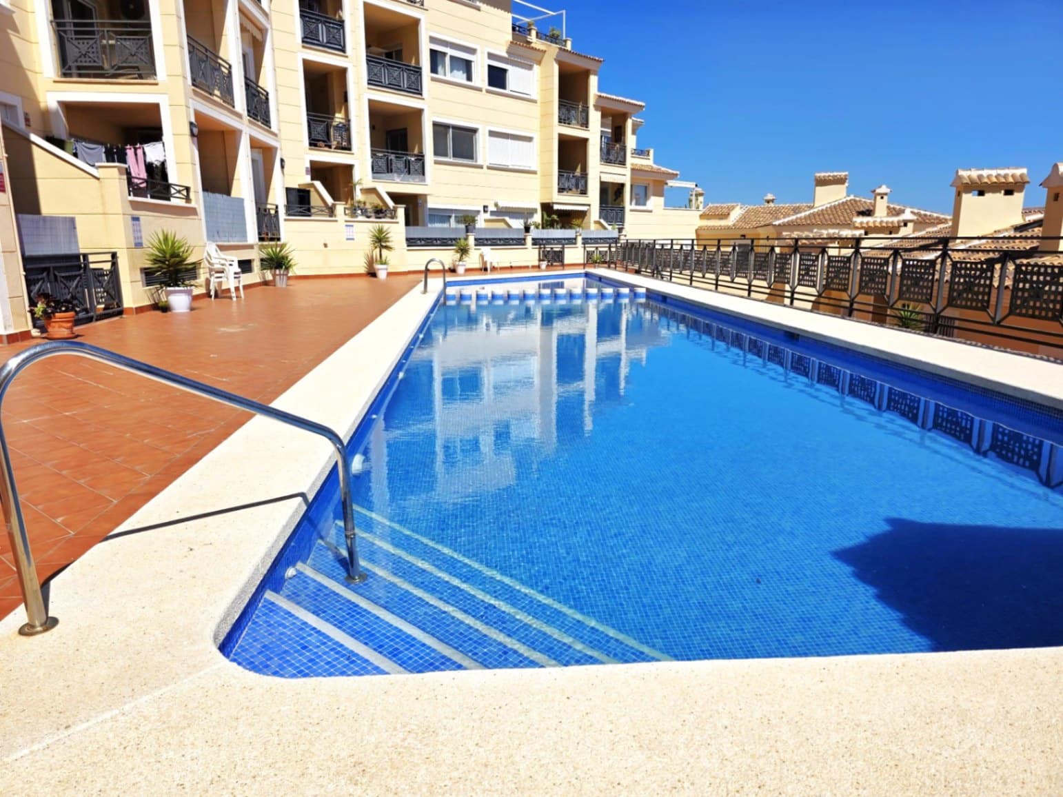 2 soveværelse Lejlighed til salg i Denia med swimmingpool garage - € 297.000 (Ref: 10098973)