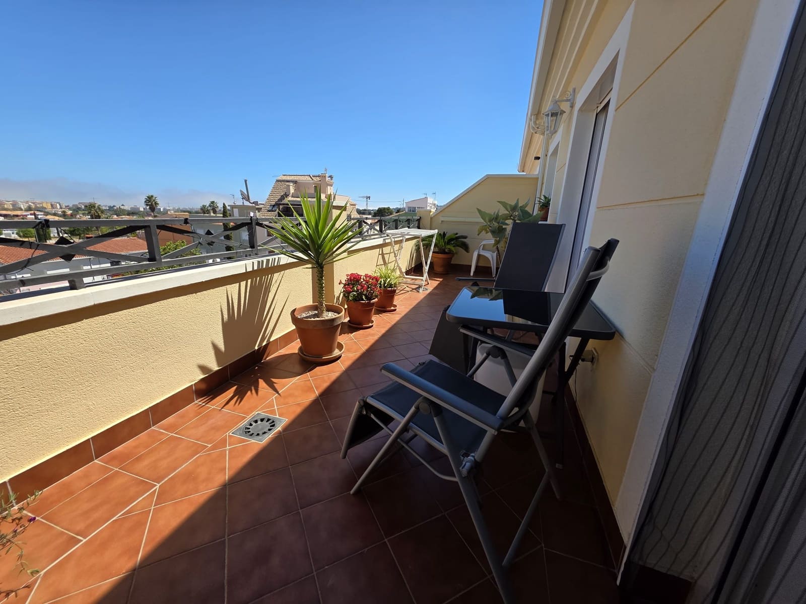 2 soveværelse Lejlighed til salg i Denia med swimmingpool garage - € 297.000 (Ref: 10098973)