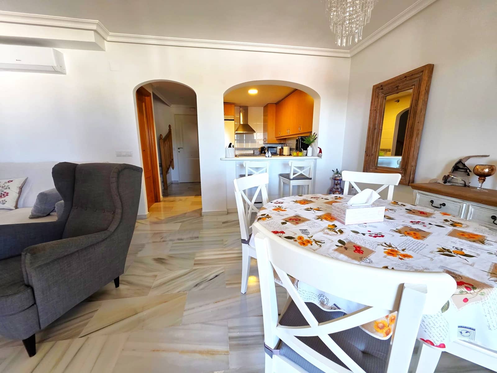 2 soveværelse Lejlighed til salg i Denia med swimmingpool garage - € 297.000 (Ref: 10098973)