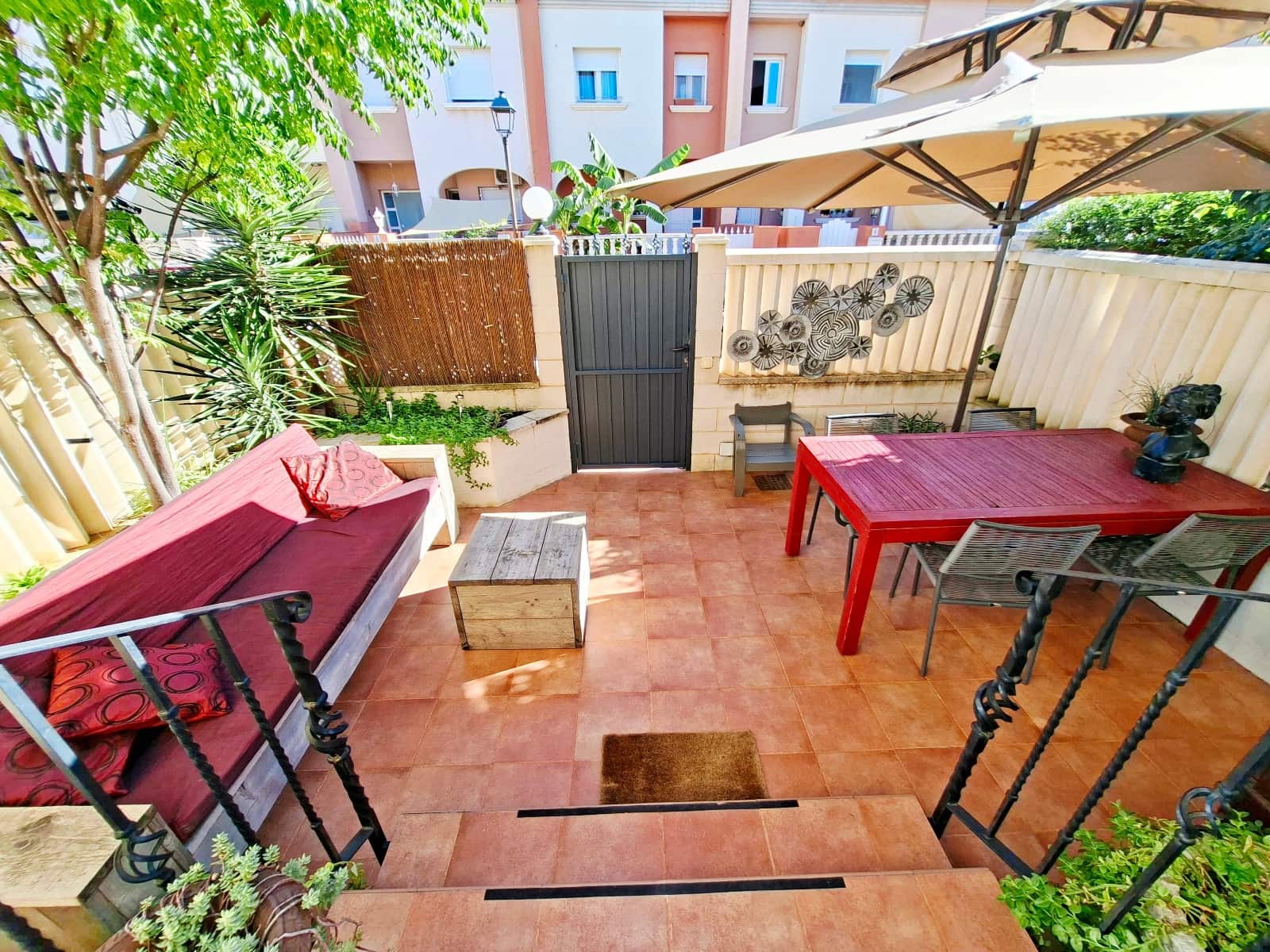 3 slaapkamer Rijtjeshuis te koop in Els Poblets met zwembad garage - € 295.000 (Ref: 10127405)