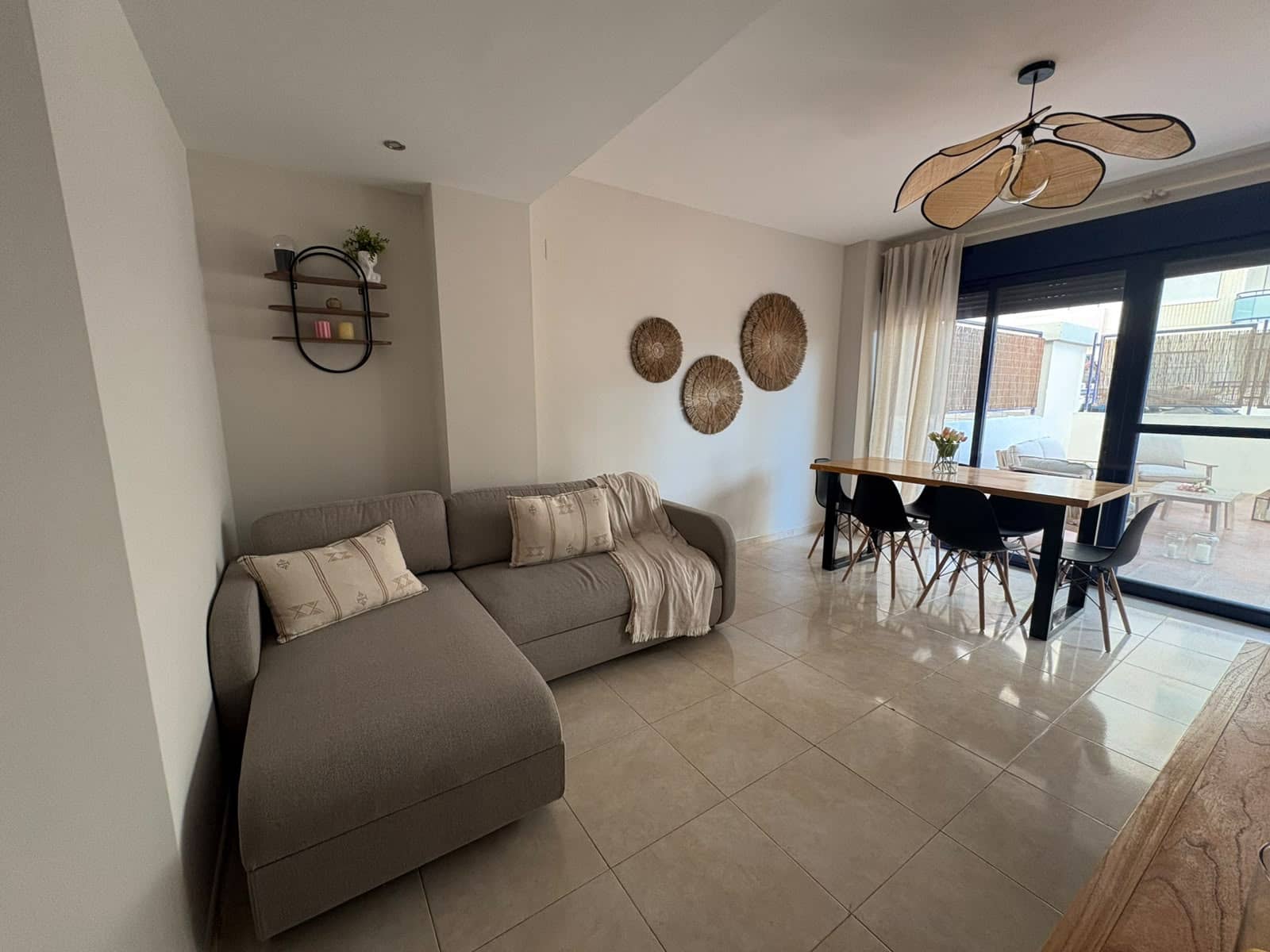 2 bedroom Apartment for sale in Oliva with pool - € 255,000 (Ref: 10136682)